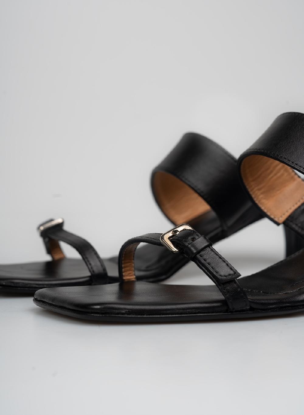 Etiqueta negra Sandalia Tiras Precio ultrabajo