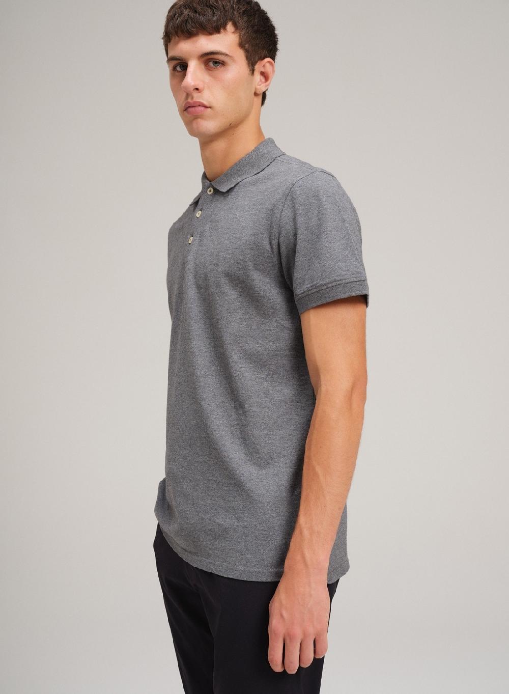Etiqueta negra Chomba pique garment wash Rebajas online