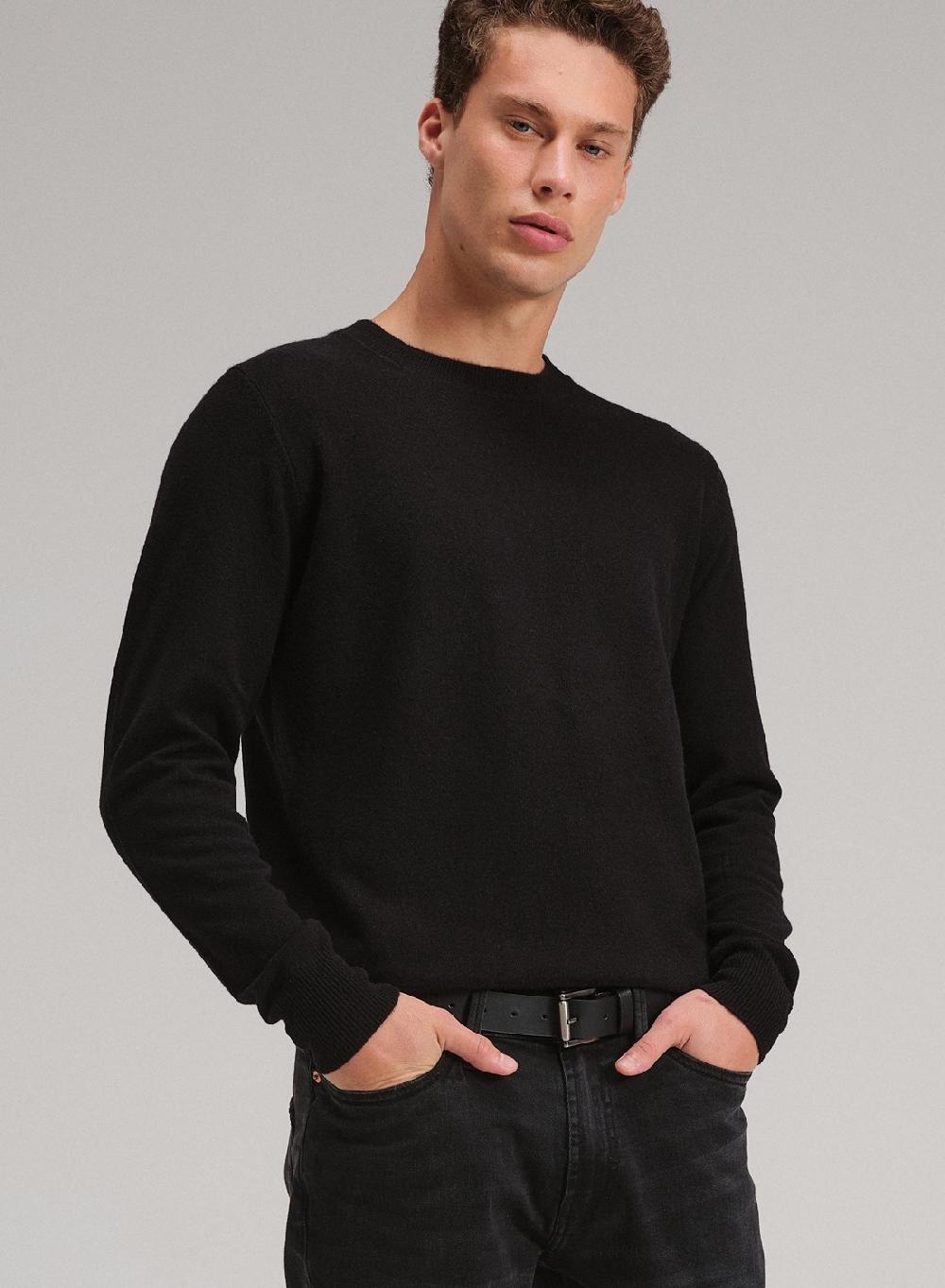 Etiqueta negra PREVENTA - Sweater cuello U cashmere Promoción por tiempo limitado