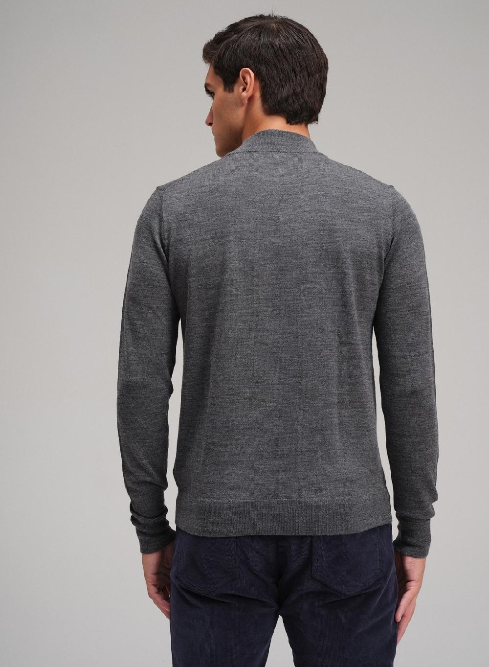 Etiqueta negra Media polera merino Descuento por venta flash