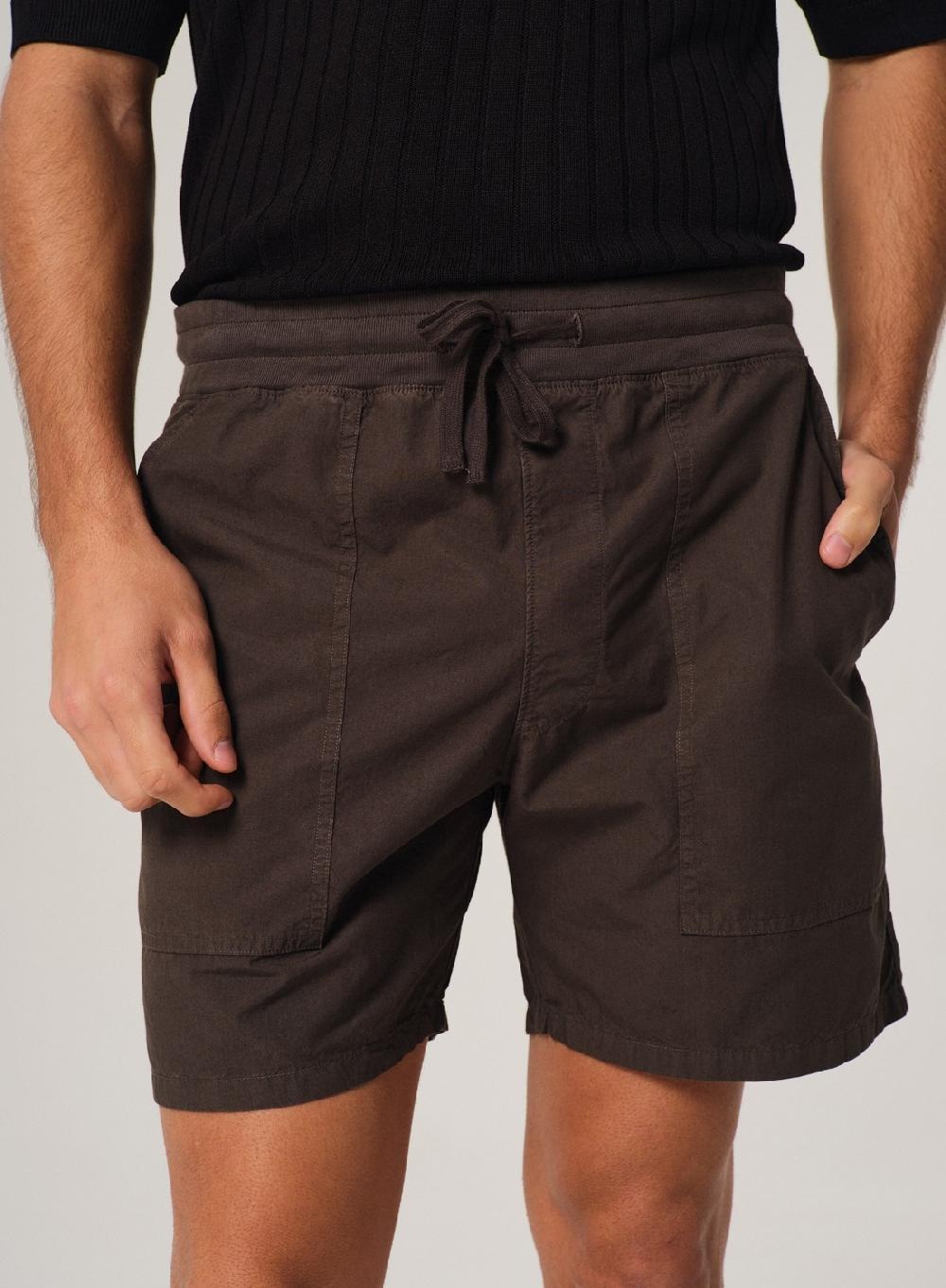 Etiqueta negra SHORT PAPER TOUCH GARMENT DYE En línea