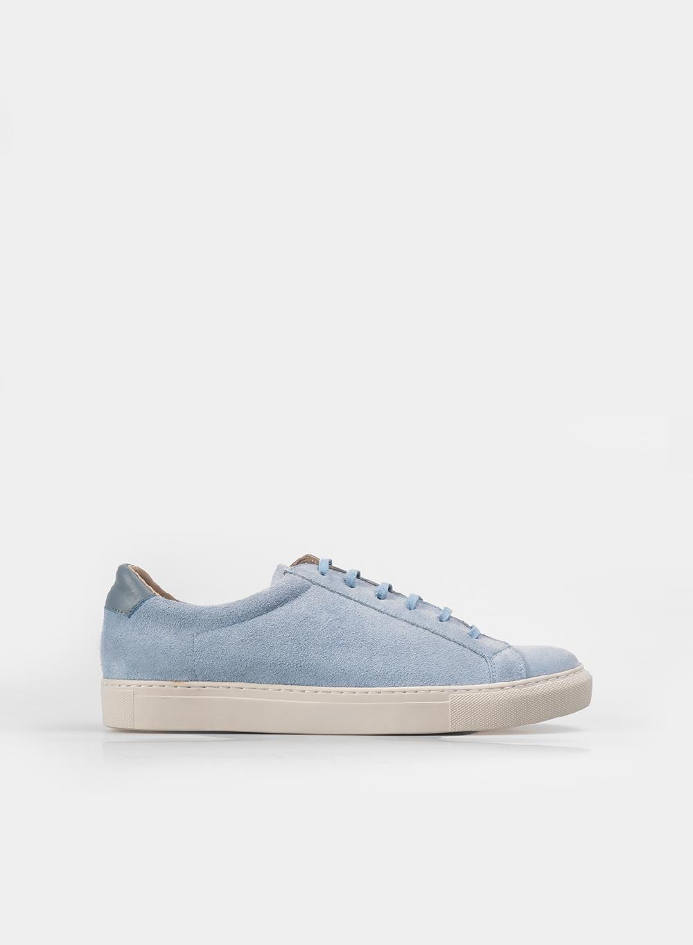 Etiqueta negra Zapatilla urbana descarne