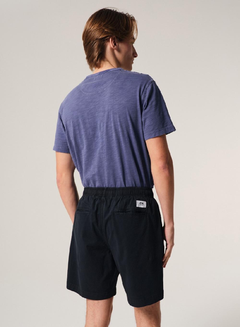 Etiqueta negra Easy short gabardina garment dye Tienda