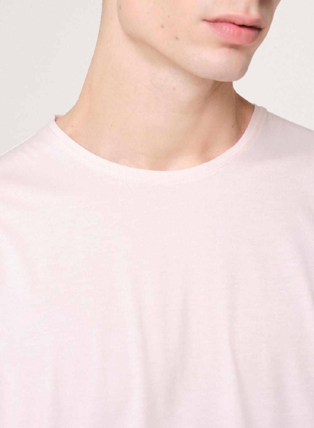 Etiqueta negra Remera luxury cuello U Rebajas baratas