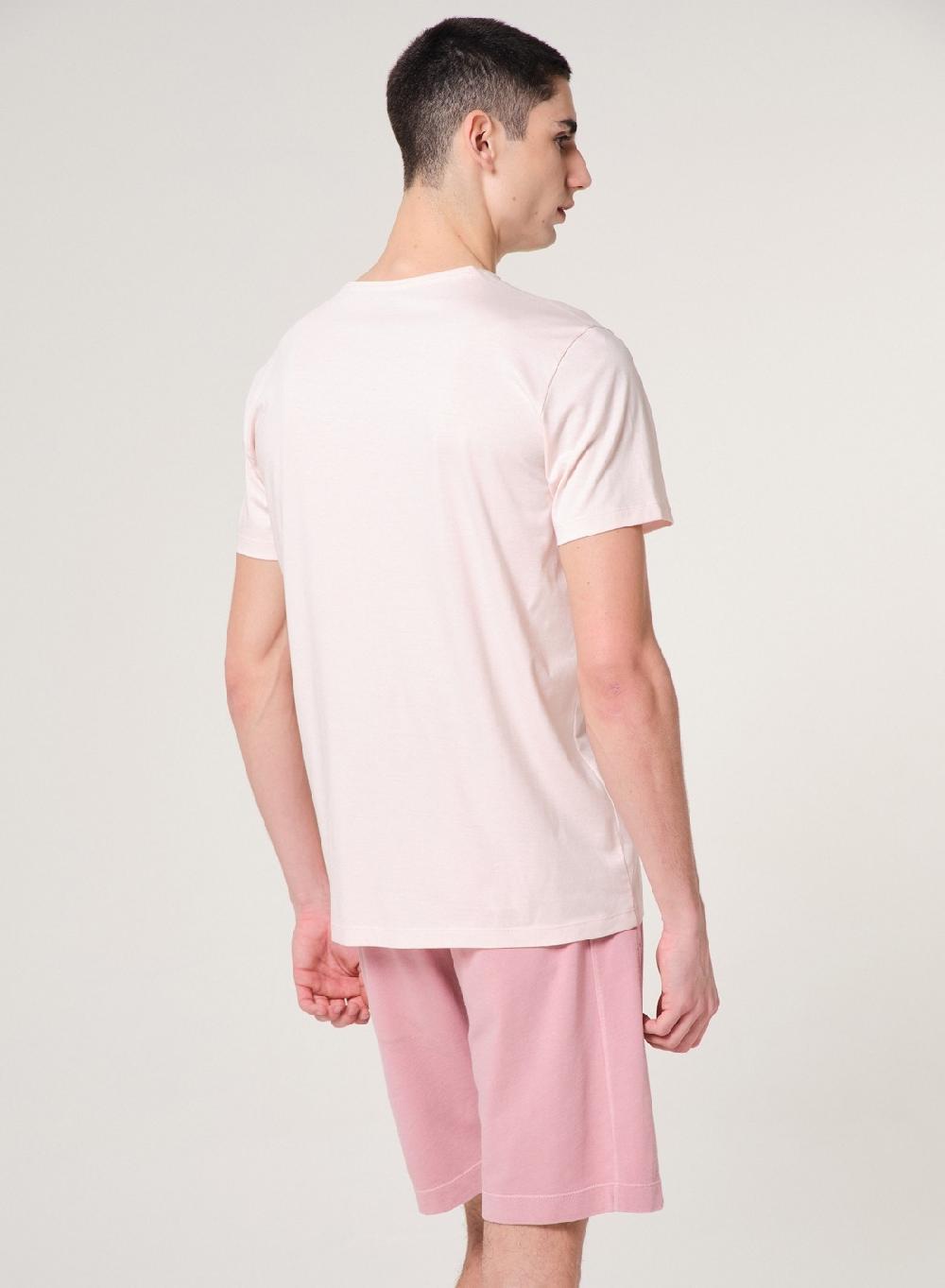Etiqueta negra Remera luxury cuello U Rebajas baratas