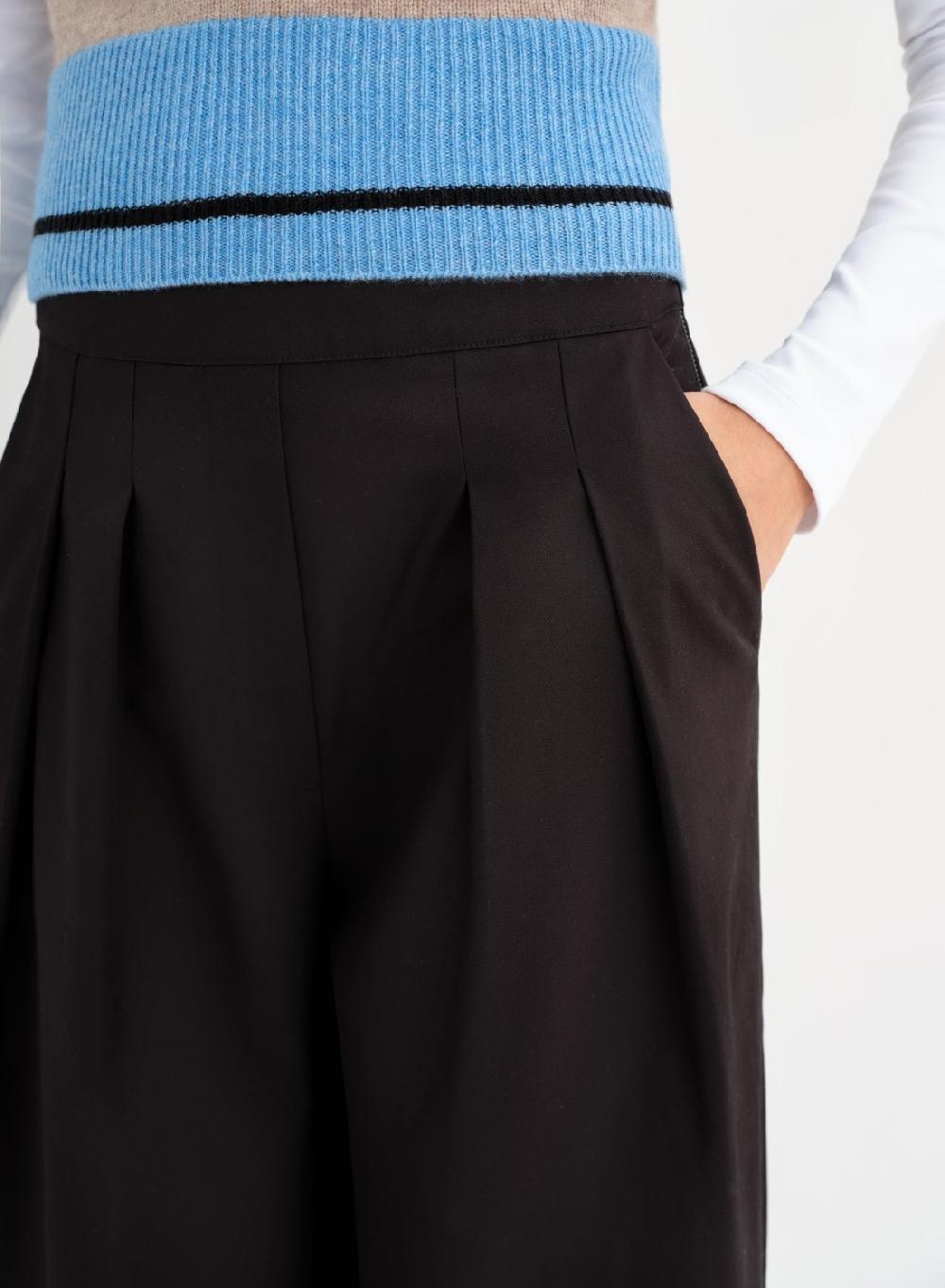 Etiqueta negra Pantalon gabardina Tienda