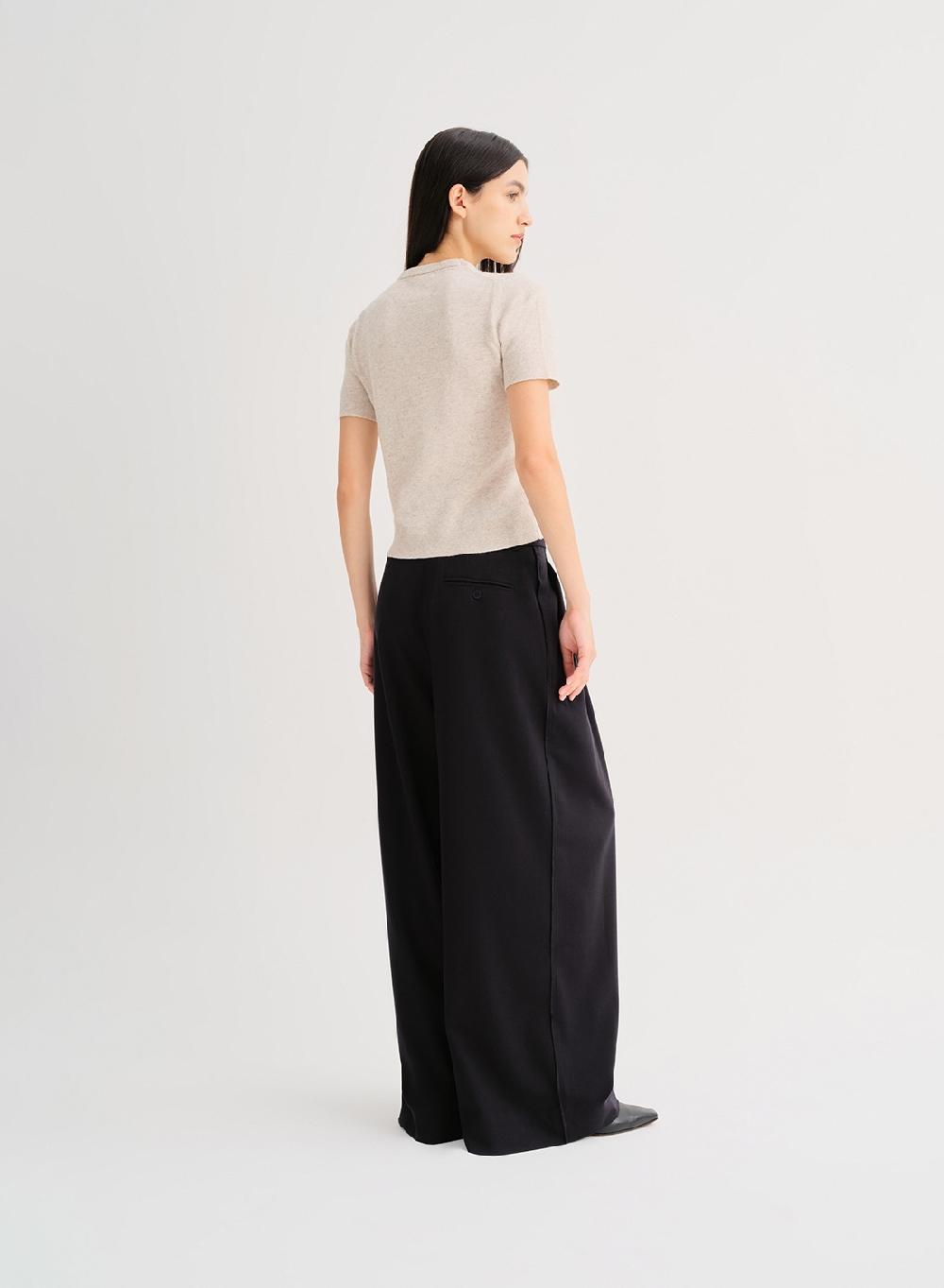 Etiqueta negra Remera tejida lana cashmere Tienda de fábrica