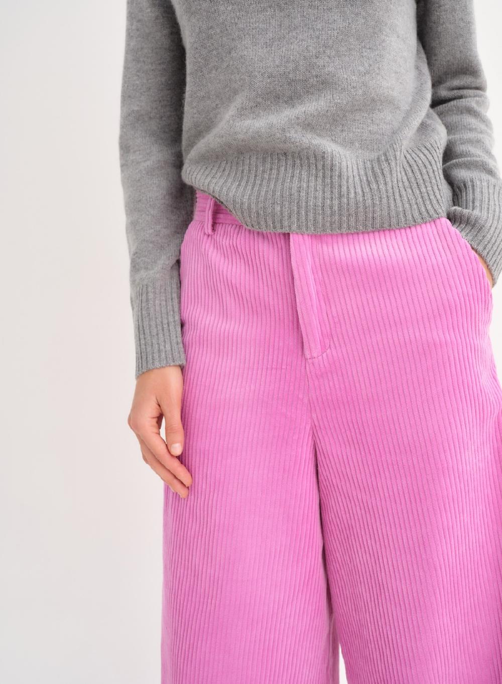 Etiqueta negra Pantalon ancho corderoy Mejor oferta