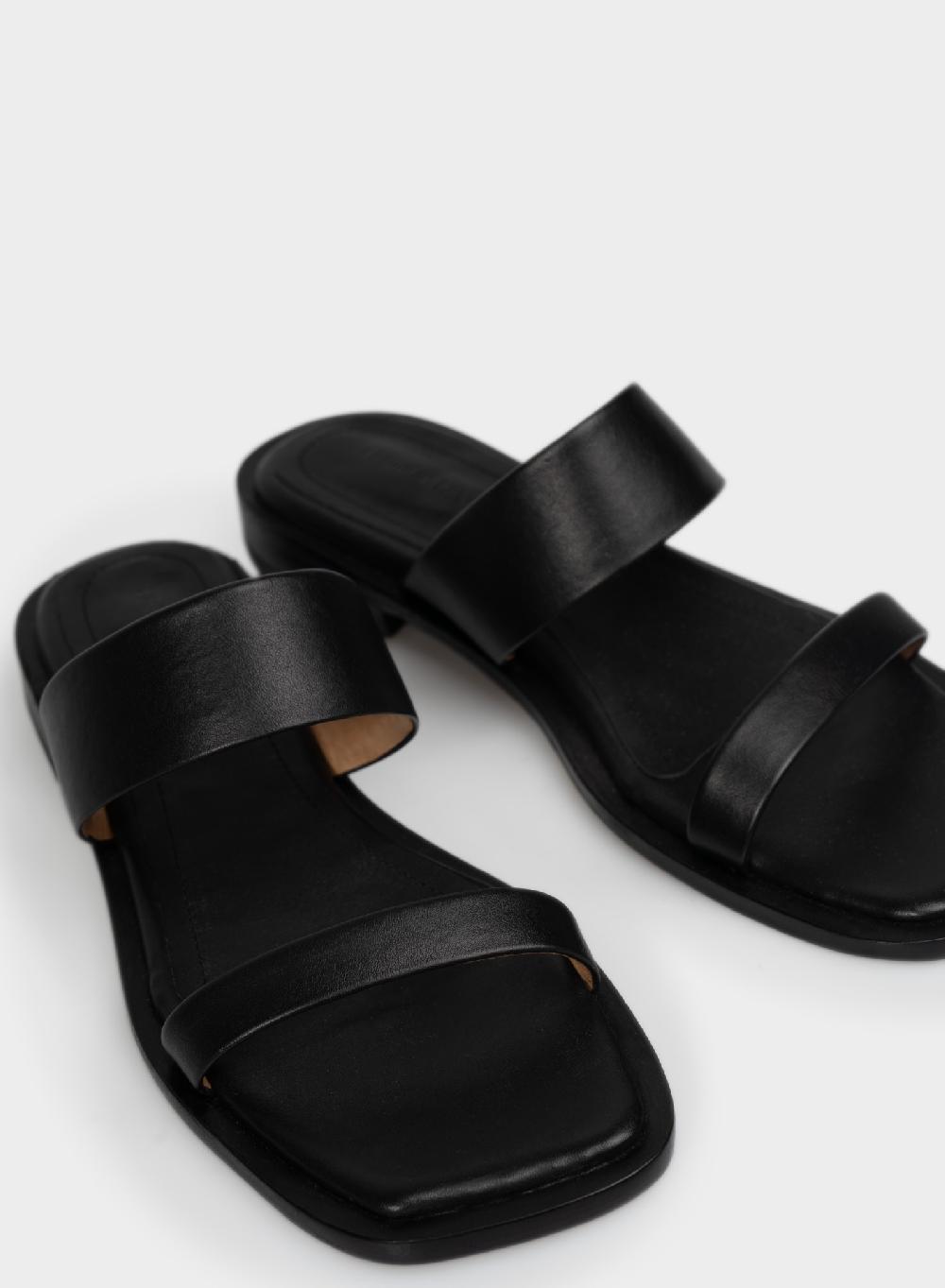 Etiqueta negra Sandalia dos tiras Rebajas top