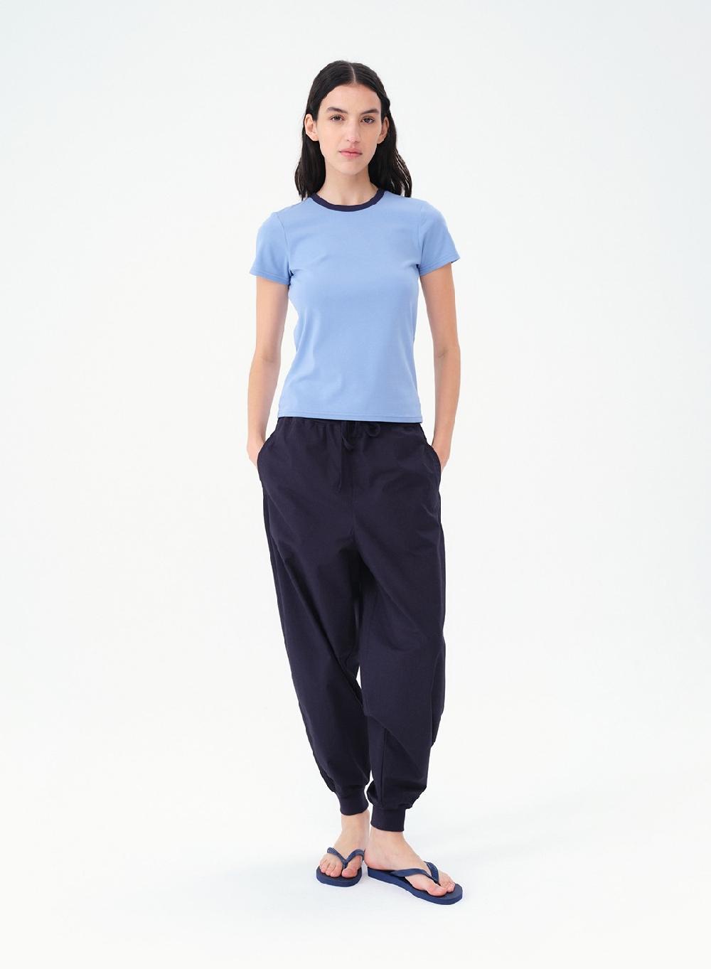 Etiqueta negra Remera rib combinada Solo queda un día