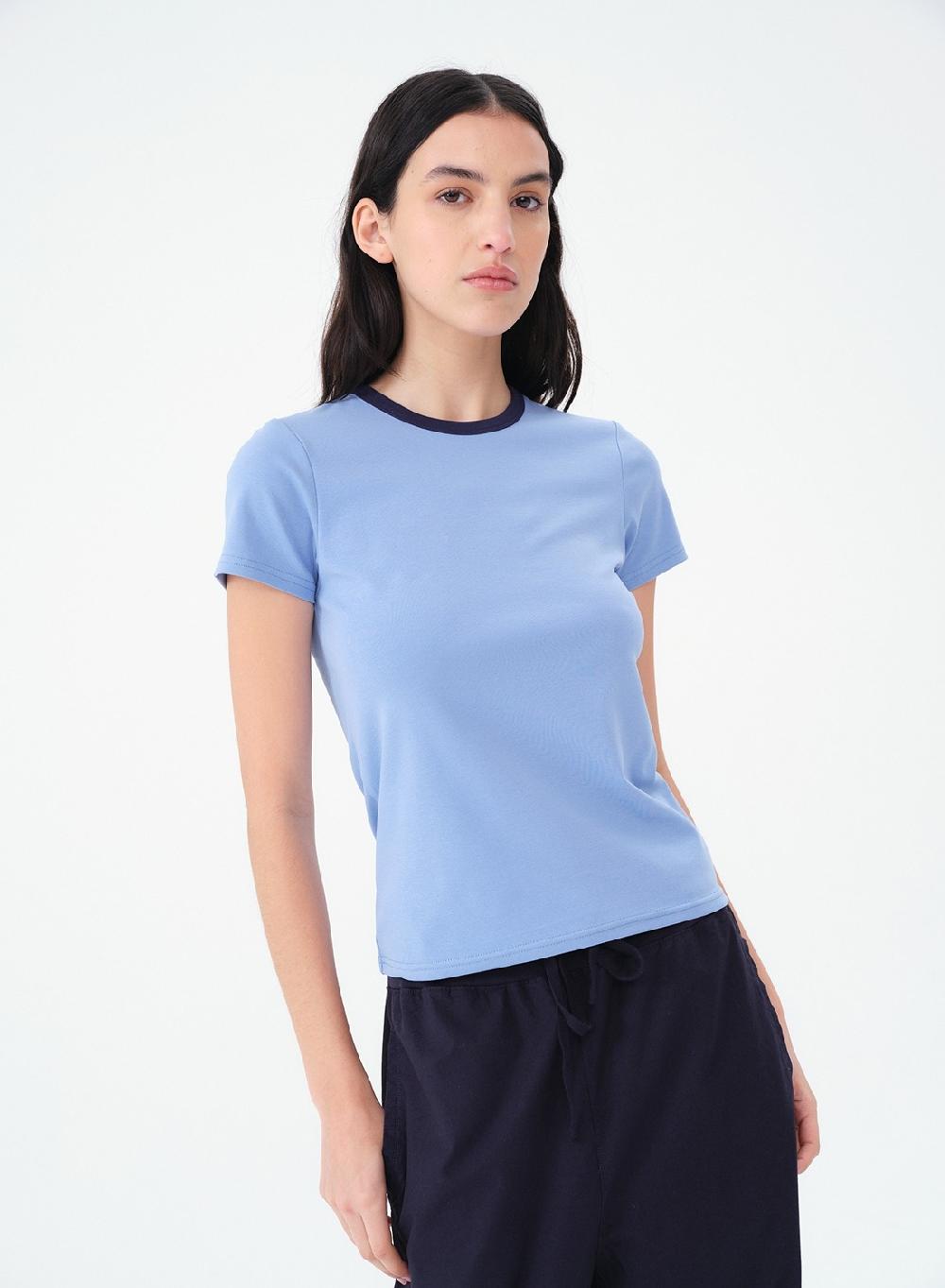 Etiqueta negra Remera rib combinada Solo queda un día