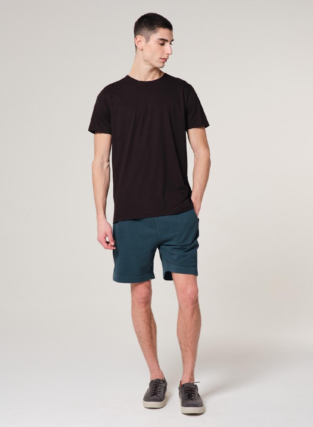 Etiqueta negra Remera luxury cuello U Precio ultrabajo