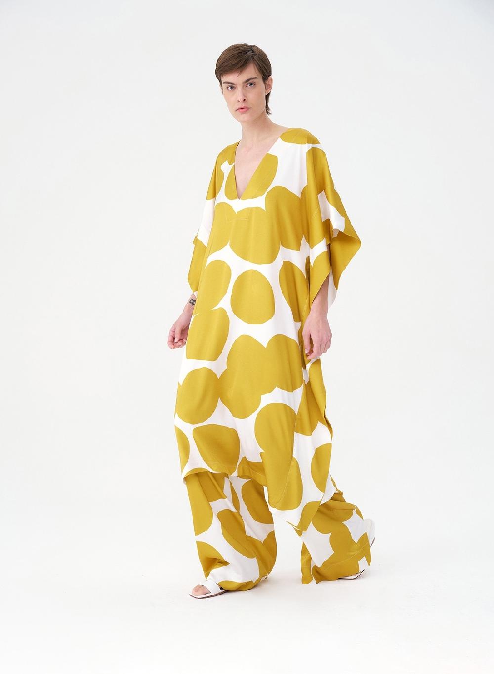 Etiqueta negra VESTIDO SATEN ESTAMPADO Ventas relámpago