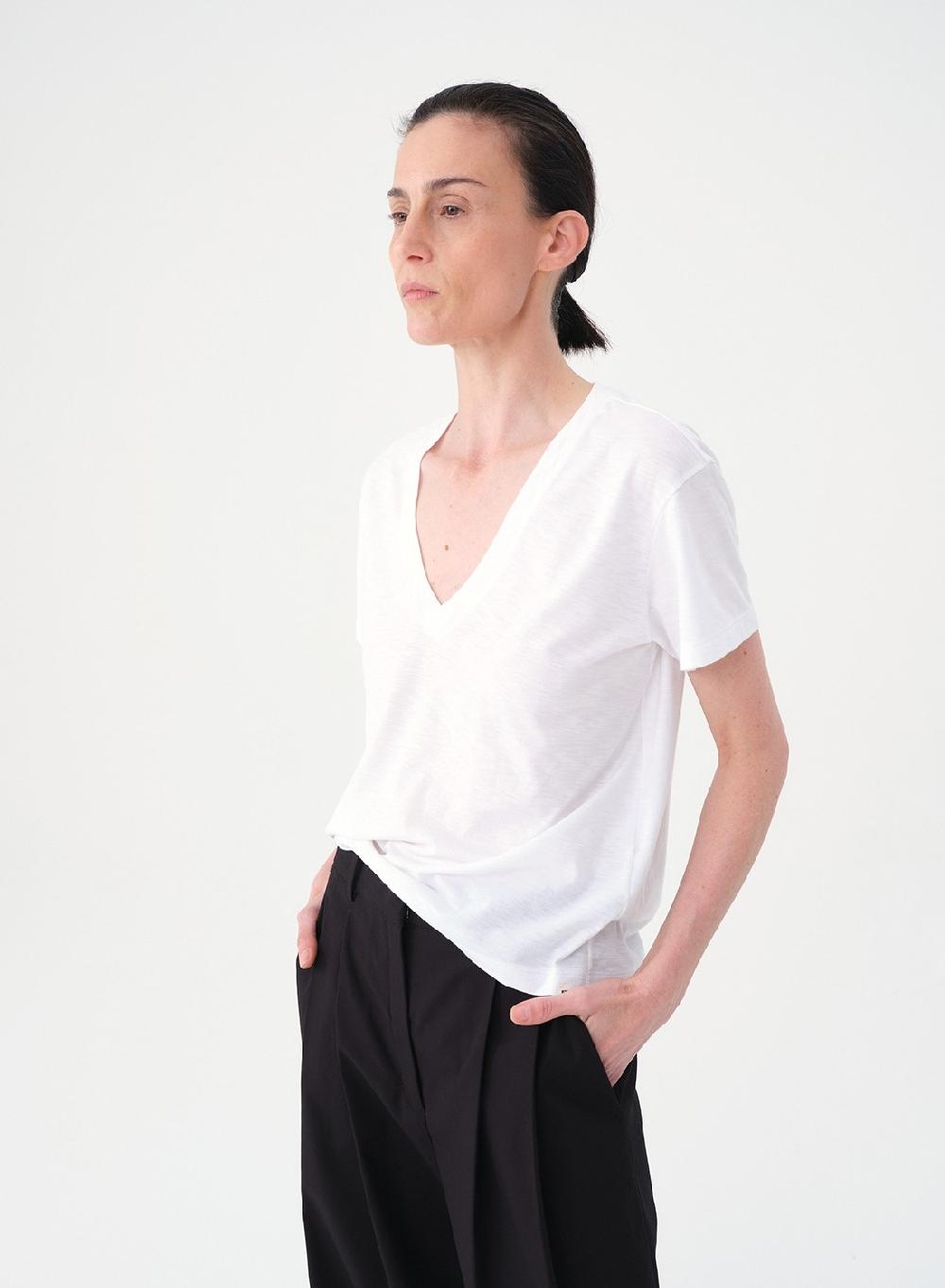 Etiqueta negra Remera V flame Rebajas de fin de temporada