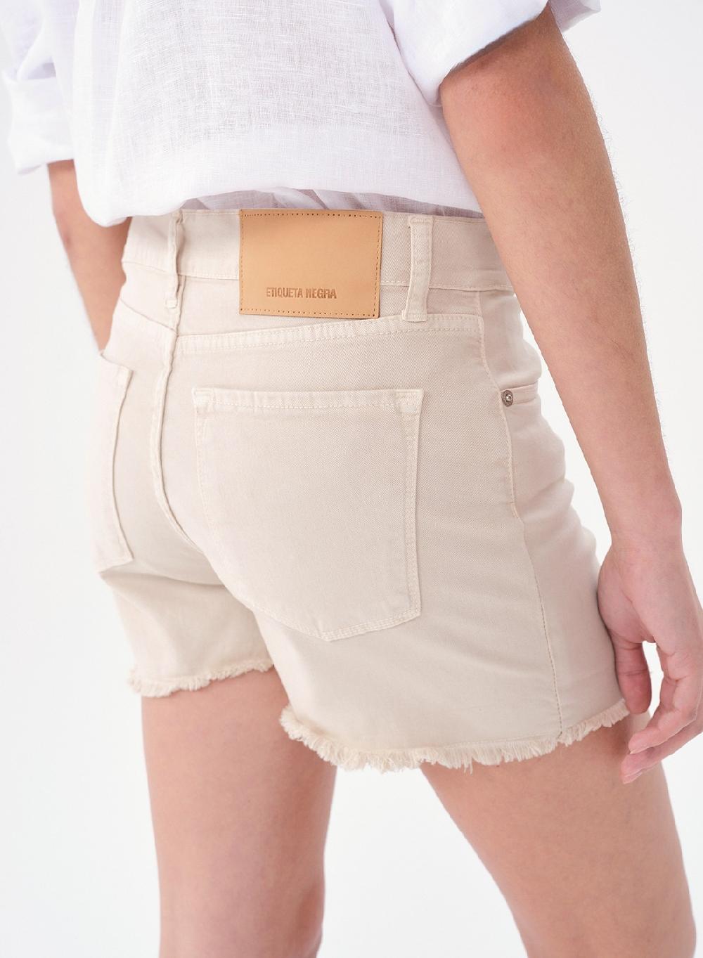 Etiqueta negra SHORT DENIM COLOR Rebajas de fin de temporada