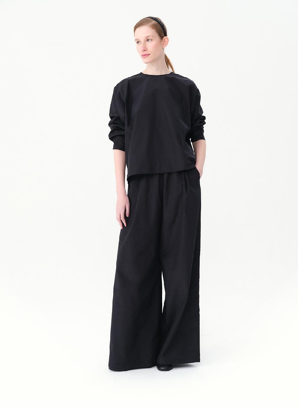 Etiqueta negra REMERA OVERSIZE FORMAL Envío internacional gratuito