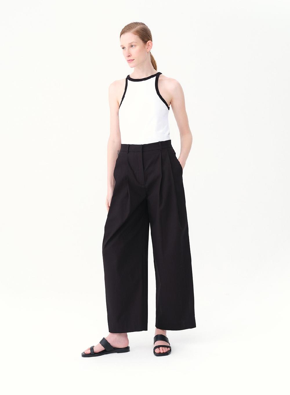 Etiqueta negra PANTALON PINZAS GABARDINA En oferta