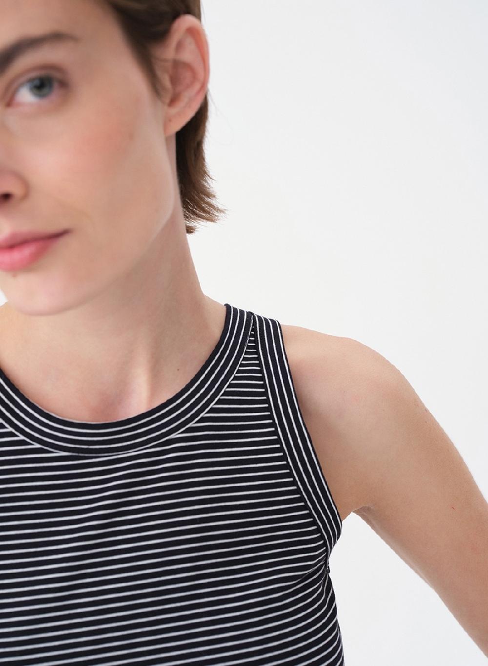 Etiqueta negra MUSCULOSA RAYADA ALGODON LYCRA Última moda