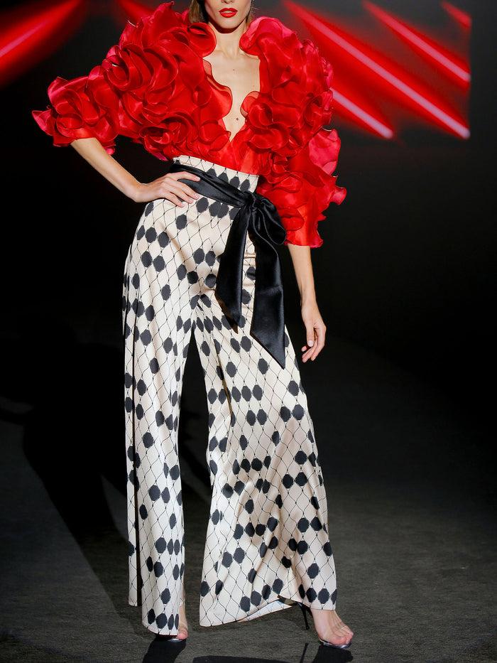 Hannibal laguna LOOK 6 IDALIA - INDIGO | Blusa con volantes y Pantalon cintura alta Rebajas top