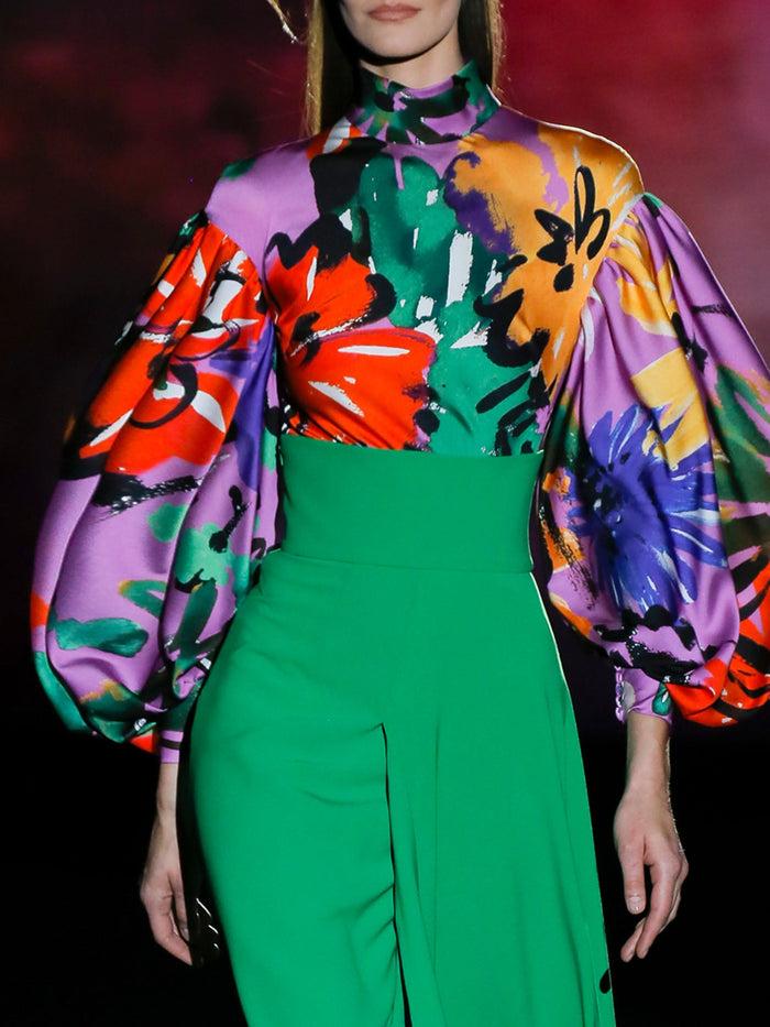Hannibal laguna LOOK 18 FRIDA Y FOREST | Body satín estampado floral. Falda en crepe verde Envío internacional gratuito