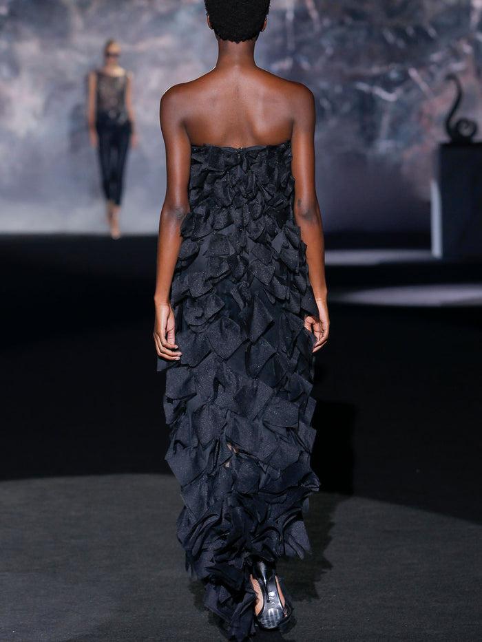 Hannibal laguna Look 8 XENDRA | Vestido largo de fiesta en organza color negro Última moda