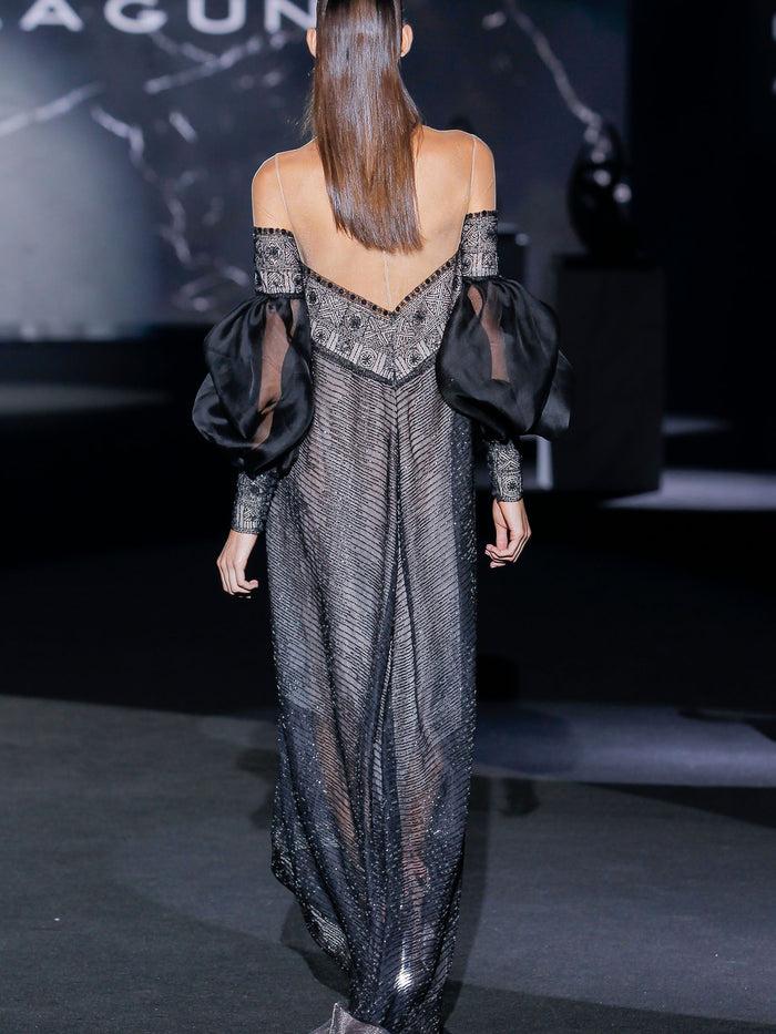 Hannibal laguna Look 16 XANDELIER | Vestido largo de fiesta en pedreria color negro Devoluciones gratuitas