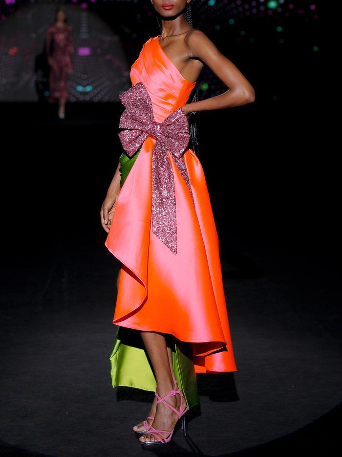 Hannibal laguna LOOK 39 ISMERAL | Vestido de fiesta midi en mikado salmón y martelé verde Tienda