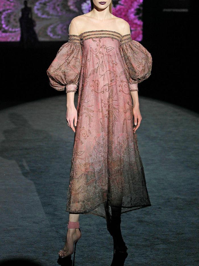 Hannibal laguna LOOK 13 HIDANKA | Vestido en tul tatoo bordado con fondo rosa Envío gratis