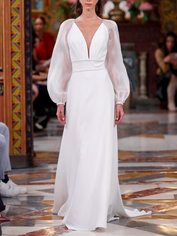 Hannibal laguna LOOK 6 Vestido de novia elegante VERTICHI realizado en crepe