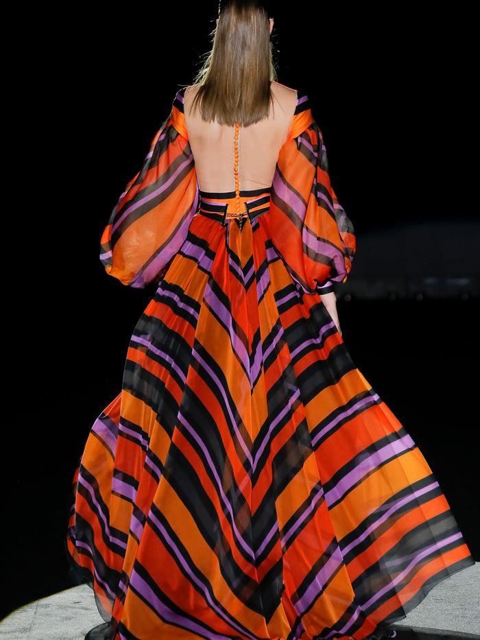 Hannibal laguna LOOK 39 FONTELIA | Vestido de fiesta en gasa y satín estampado de rayas Precios de Black Friday