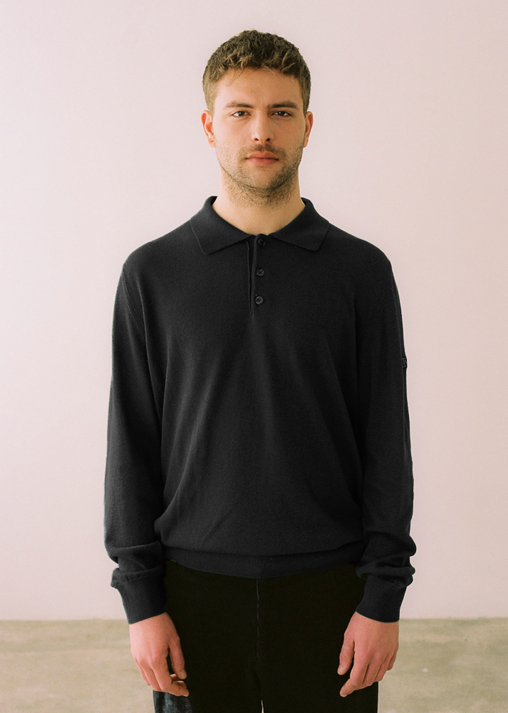 Iaios Polo negro Descuento por venta flash