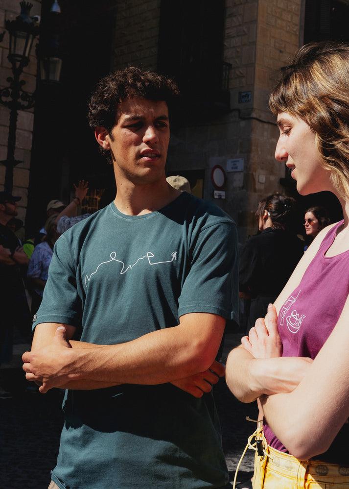 Iaios Camiseta verde - Caminante Descuentos del mes