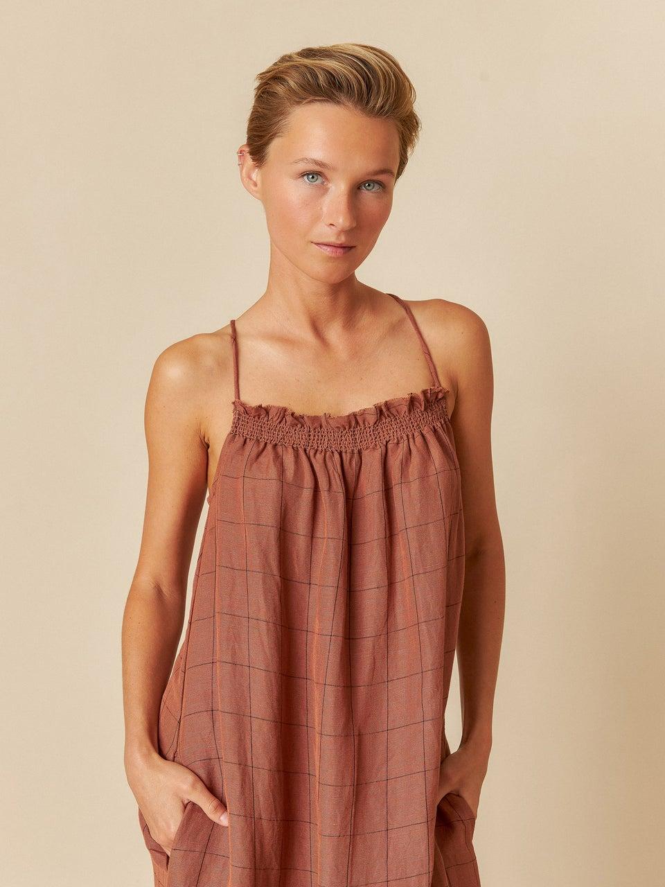 Indi & cold VESTIDO MIDI TIRANTE Grandes descuentos