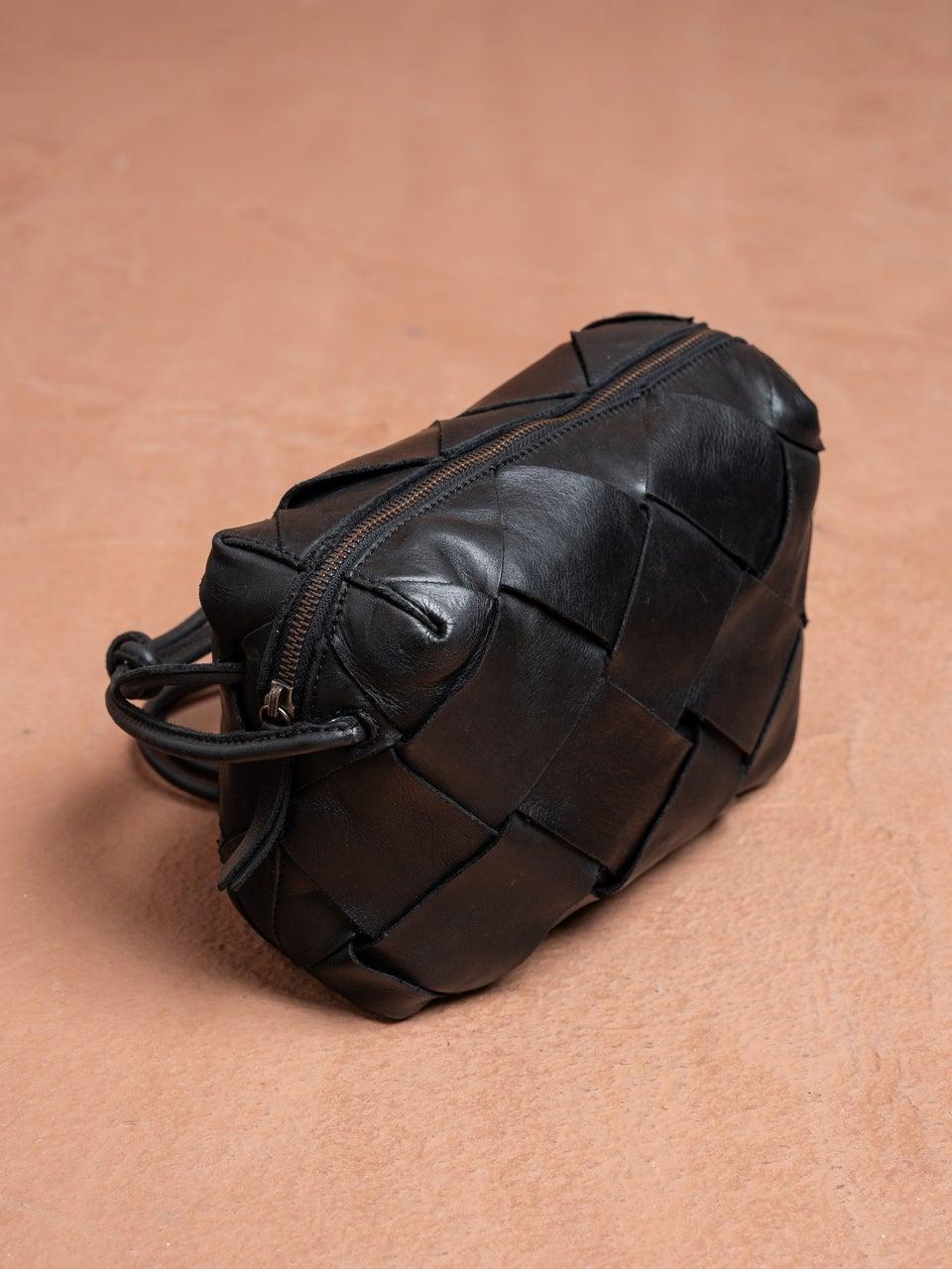 Indi & cold BOLSO BANDOLERA PIEL BOX En oferta