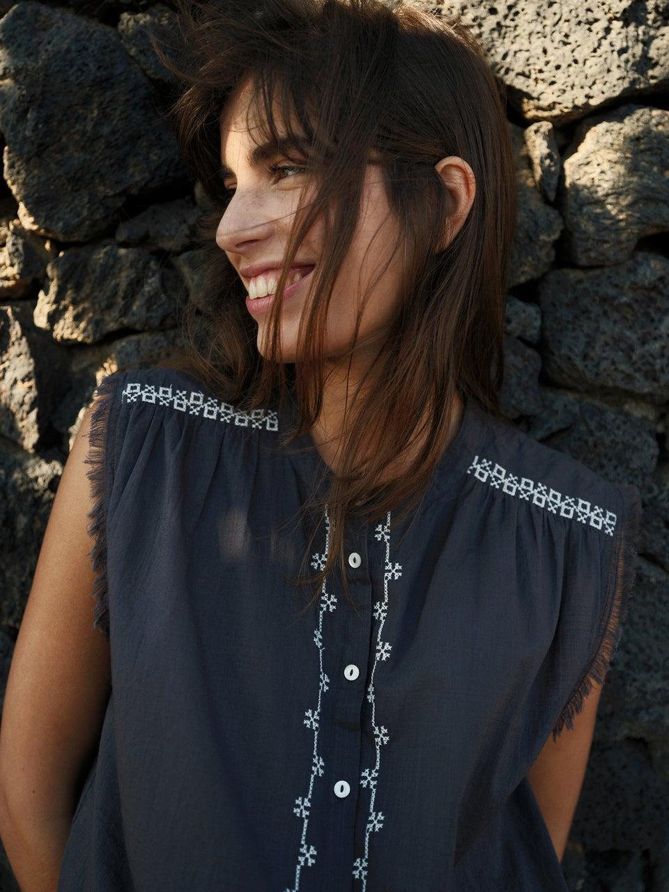 Indi & cold CAMISA BORDADOS PUNTO DE CRUZ Liquidación