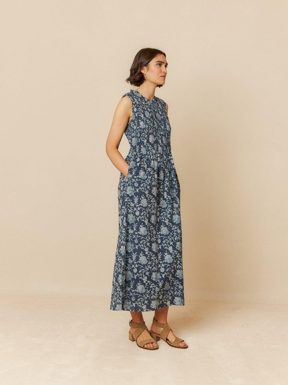 Indi & cold MAXI VESTIDO ENGOMADO Última moda