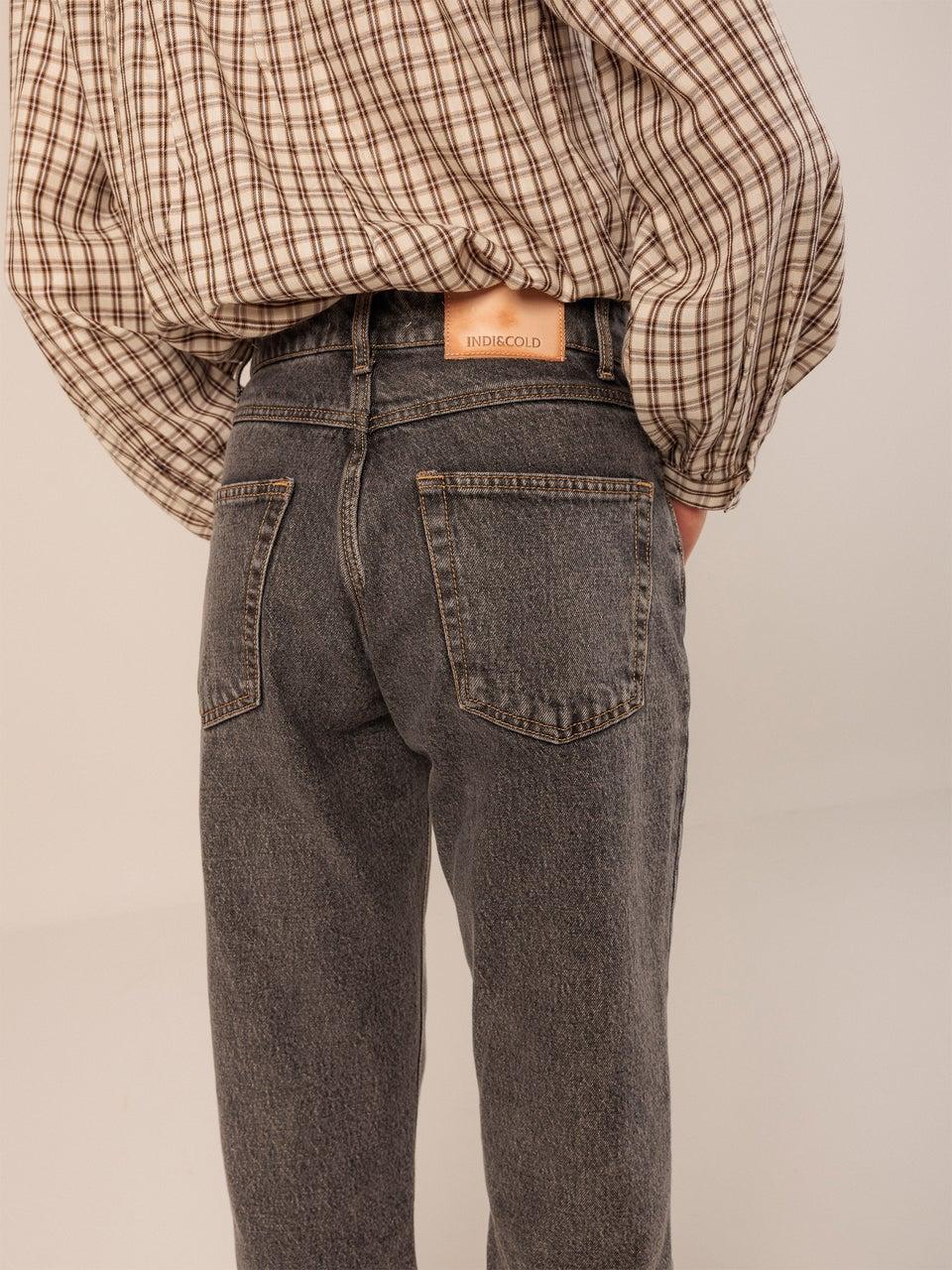 Indi & cold PANTALÓN DENIM VUELTO Promoción trimestral