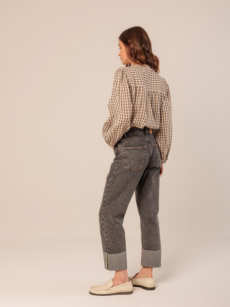 Indi & cold PANTALÓN DENIM VUELTO Promoción trimestral