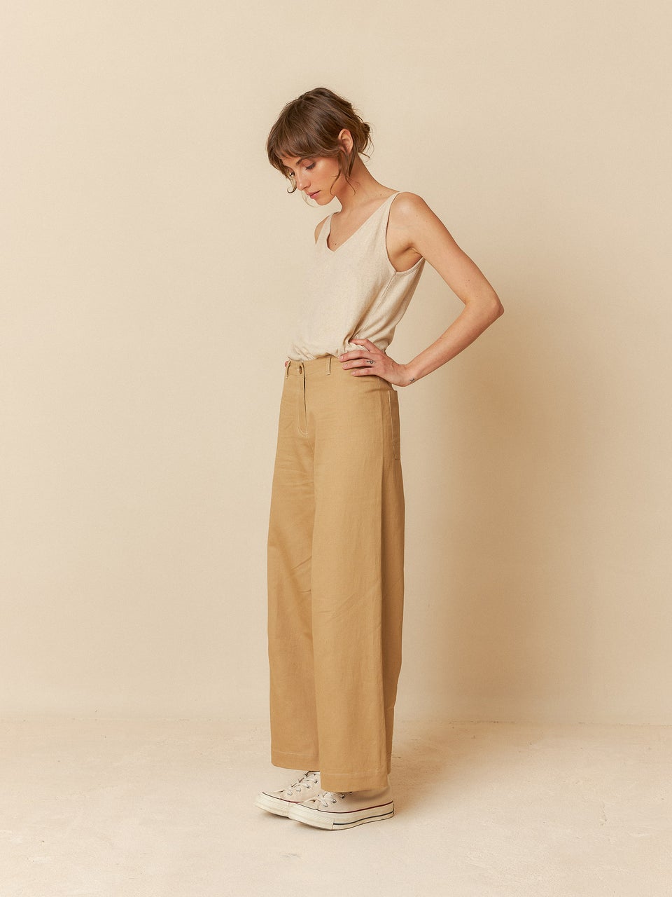 Indi & cold PANTALÓN CROP GABARDINA Superdescuento