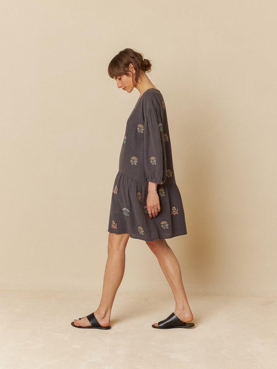Indi & cold VESTIDO BORDADO MULTICOLOR Oferta exclusiva