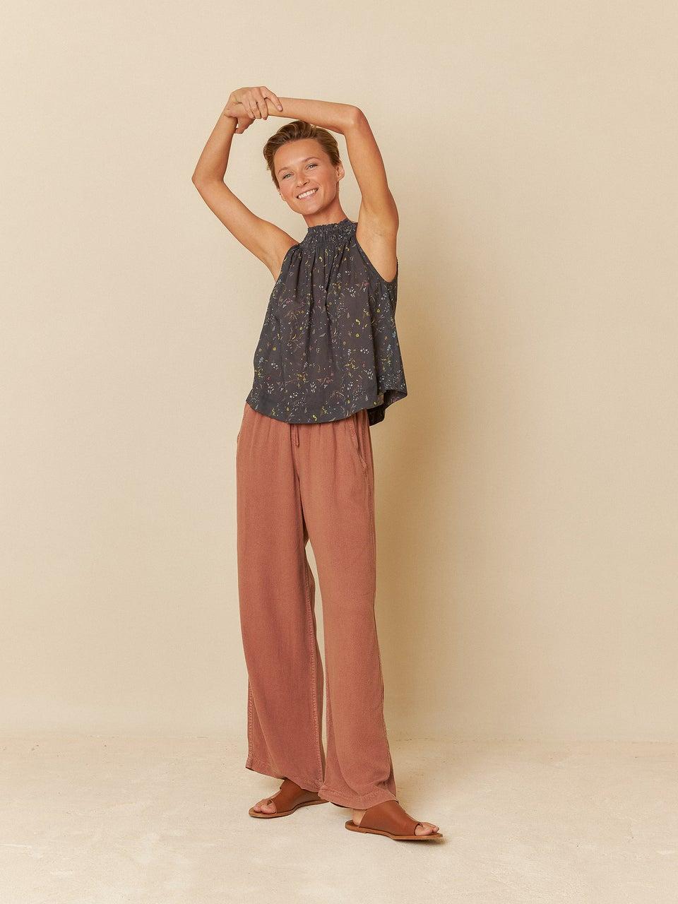 Indi & cold TOP CUELLO HALTER Descuento