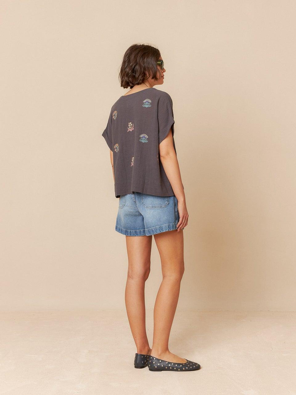 Indi & cold CAMISA BORDADOS MANGA CORTA Mejor oferta
