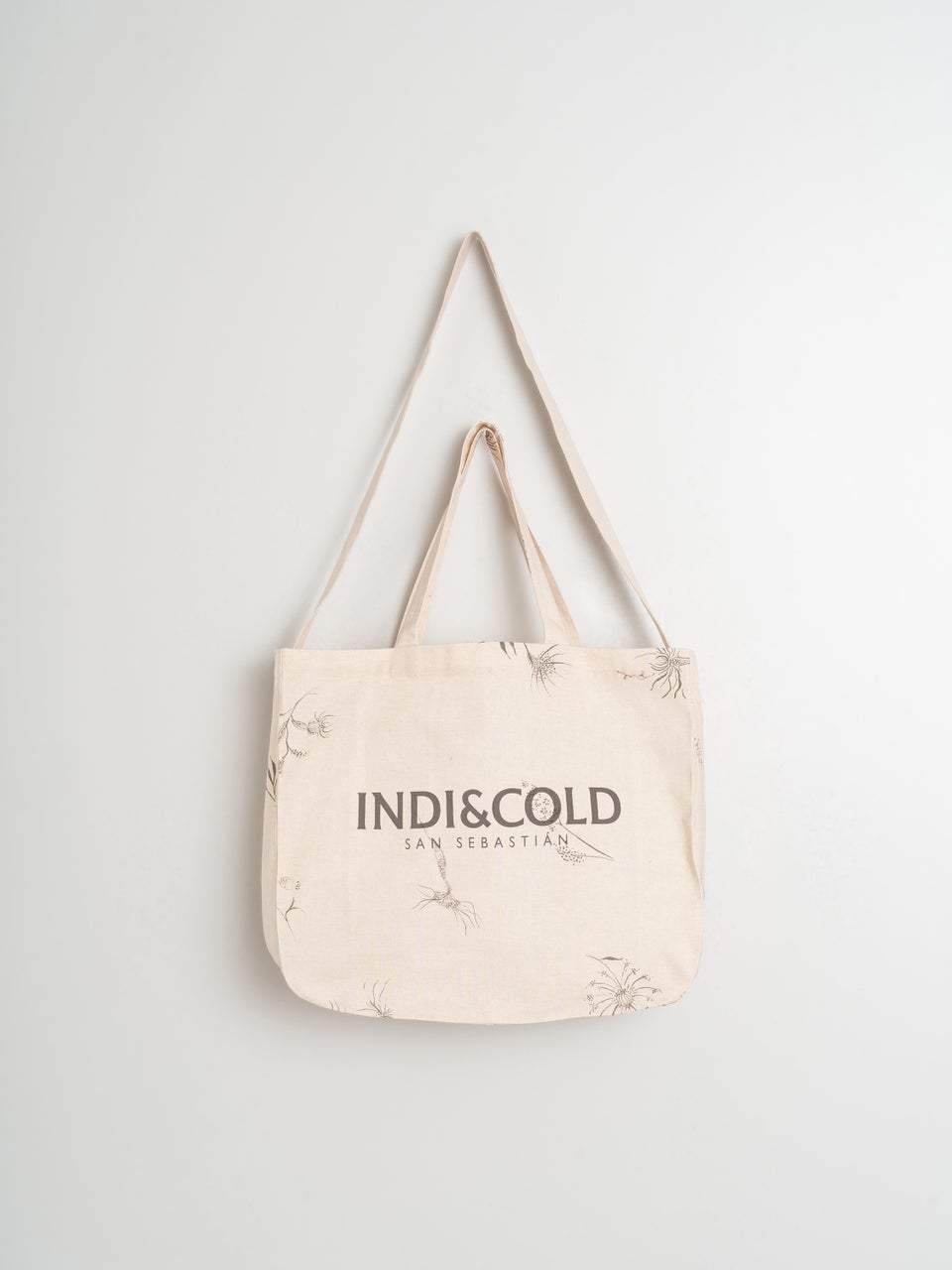 Indi & cold BOLSO SHOPPER FLOR Grandes ahorros
