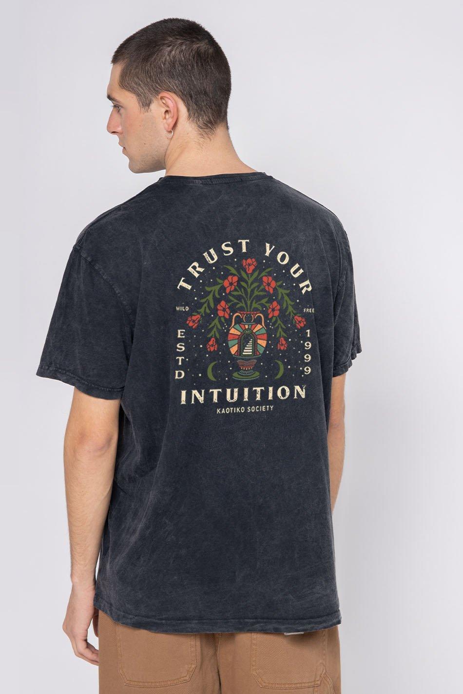 kaotiko Camiseta Washed Trust Your Intuition Black Venta caliente