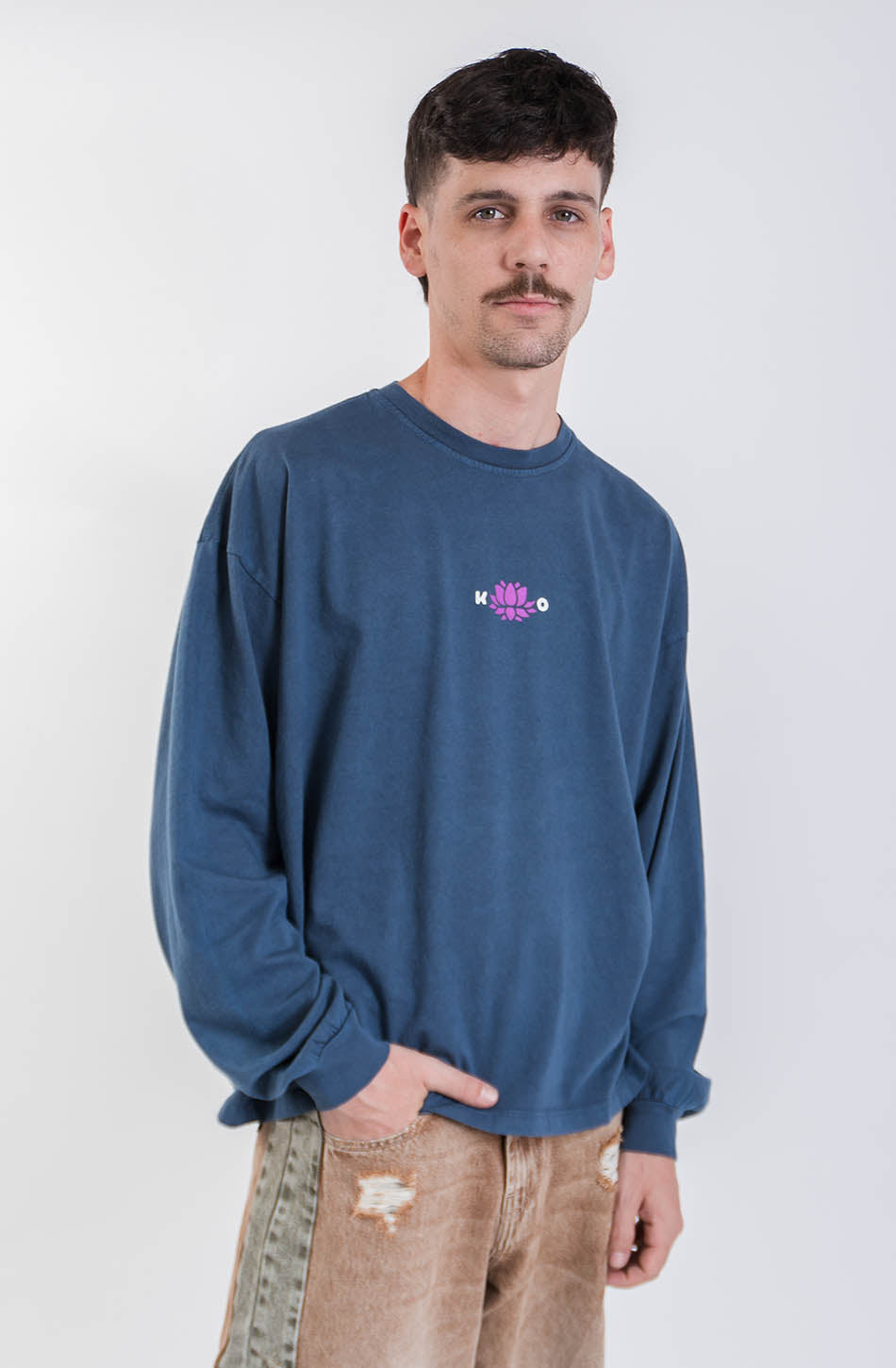 kaotiko Camiseta Washed Lotus Door Navy Los más vendidos