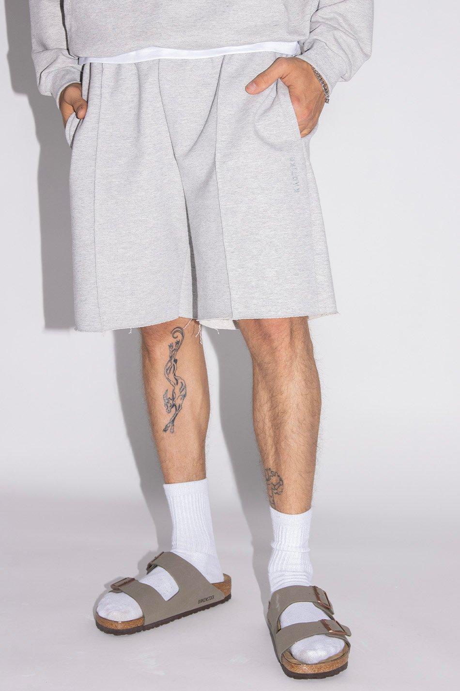 kaotiko Bermuda Kanye Grey Ventas relámpago