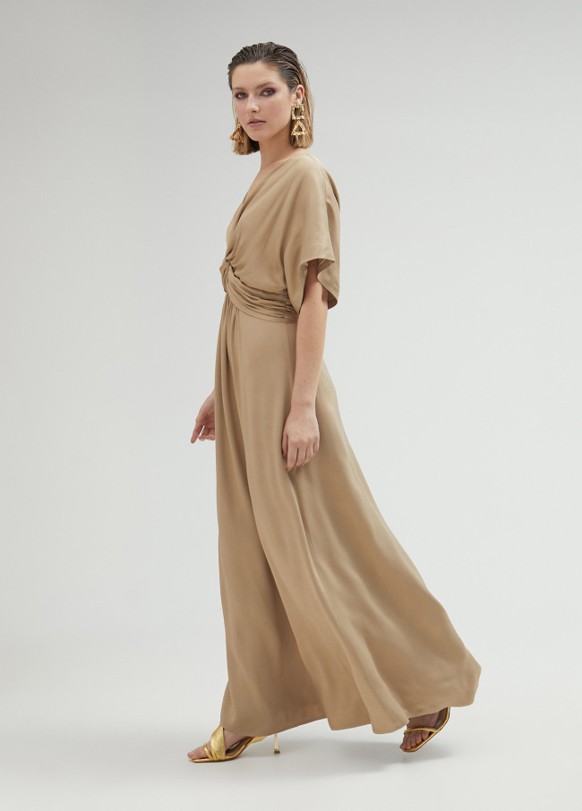 lola casademunt Vestido largo con drapeado en cintura