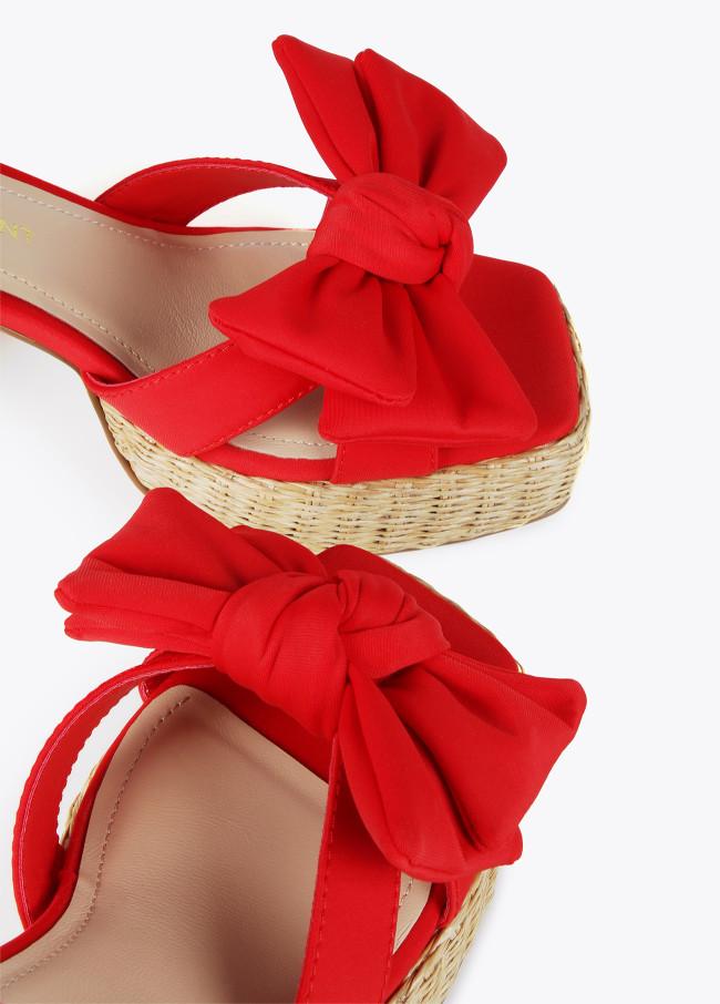 lola casademunt Sandalia de tacón con lazo Oferta exclusiva