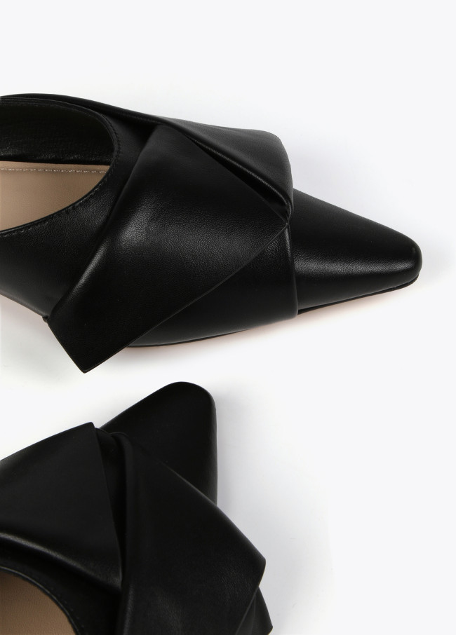 lola casademunt Mule con lazada Última moda