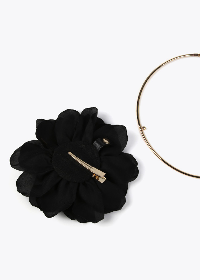 lola casademunt Collar flor grande extraible Últimos 3 días